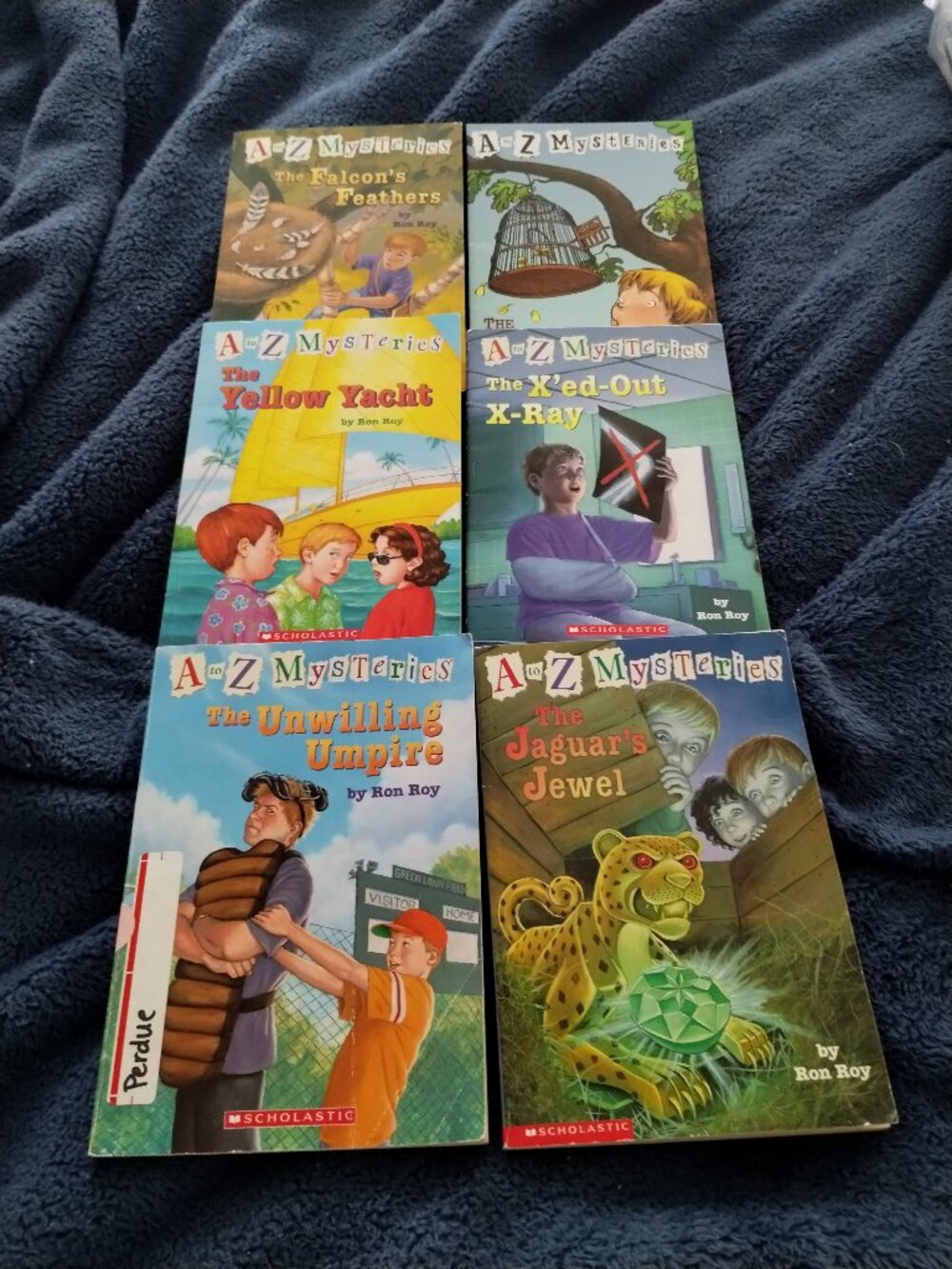 A to Z Mysteries chapter books,lot of 6
